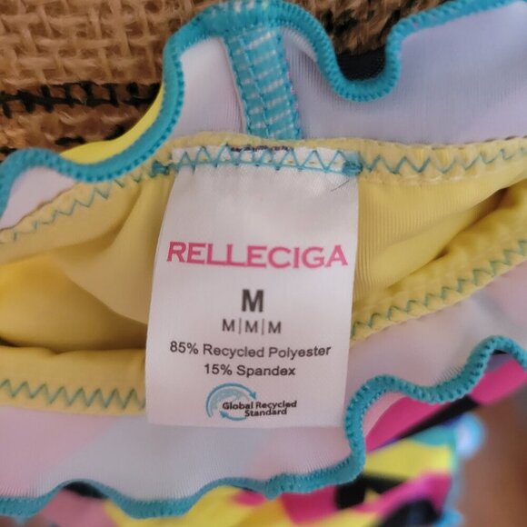 NWT Woman's colorful bikini set. Size Med. - Picture 7 of 9